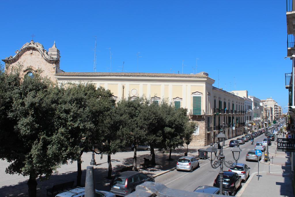 Il Castello Del Re Bed & Breakfast Bitonto Exterior foto